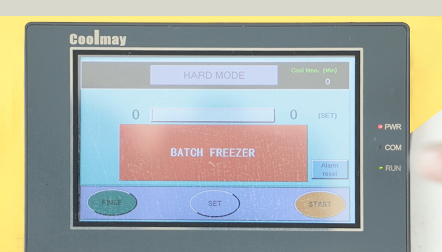 Machine de gelato de refroidissement par eau industrielle verticale efficace